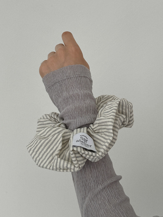 Wide Stripe Shirt Scrunchie [Ivory]