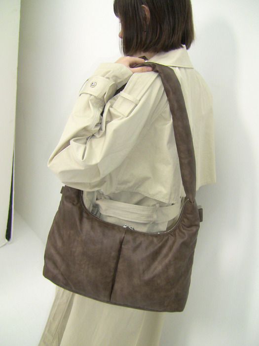 Soft Basket Hobo Bag (M)(brown)