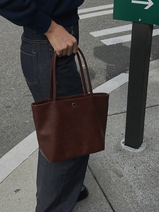 레더 올데이백(LEATHER ALLDAY BAG)_Mocha Brown