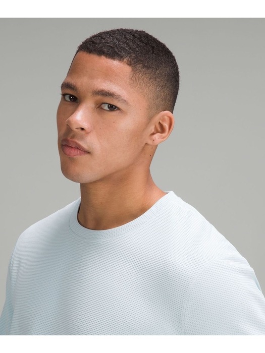 50% ▼ 시프트 스티치 크루 - PWBE