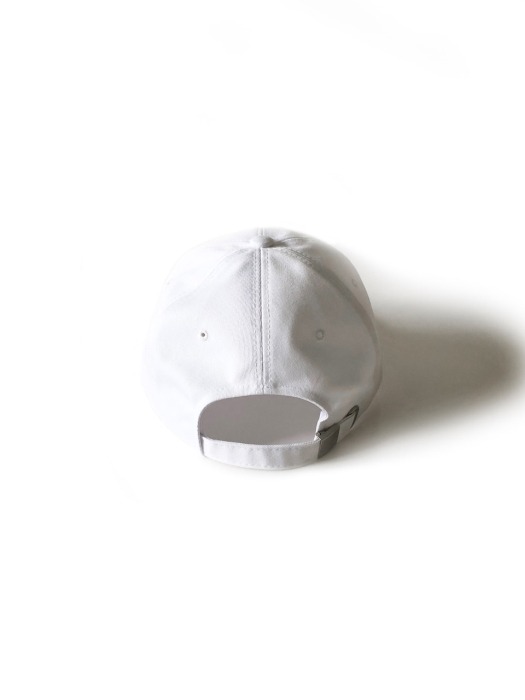 [TENNIS BOY CLUB] EMBROIDERED BALL CAP WHITE