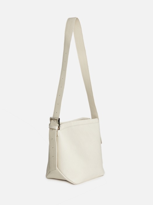 INNES bag_white