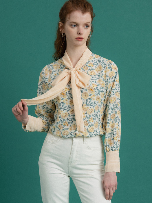 monts 1065 flower ribbon blouse 