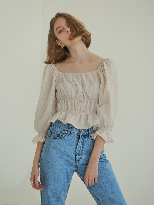 PUFF SQUARE BLOUSE (IVORY)
