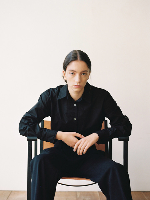 Rolled-up Sleeves Shirts_Black