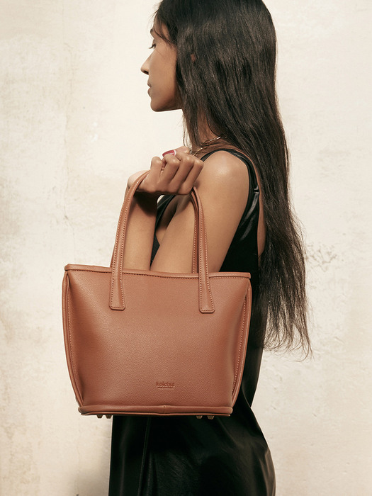 카리 Kari bag Brown