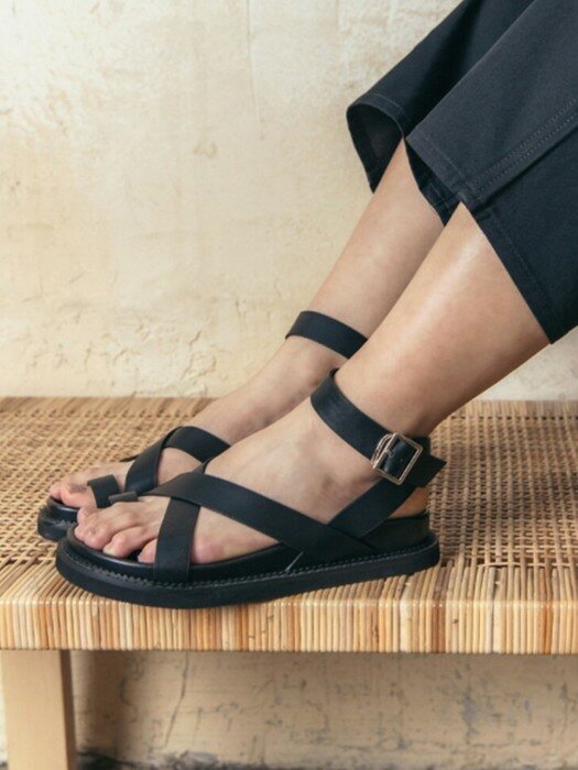 [UNISEX]m778 strap sandal