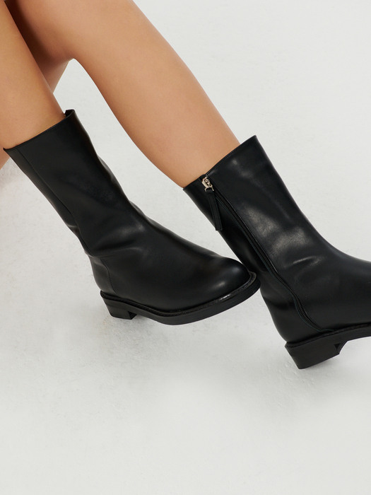 Classic Midi Boots / D21F02-BK