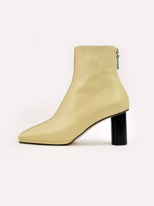 Tavi Ankle Boots Butter