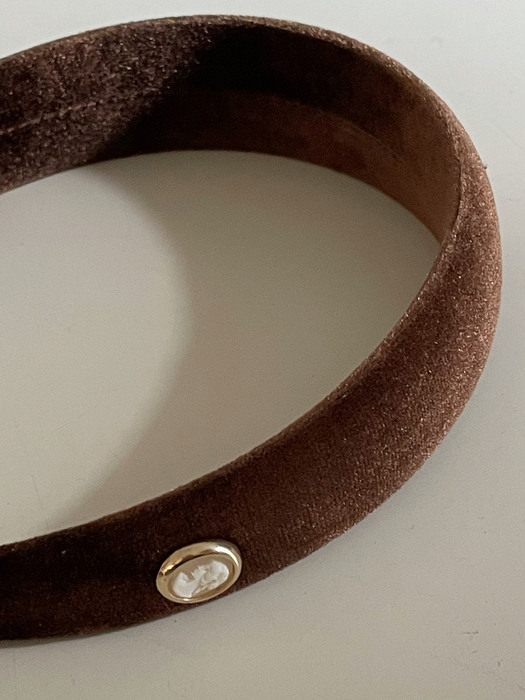 Vintage Mood Cameo Velvet HairBand [Brown]