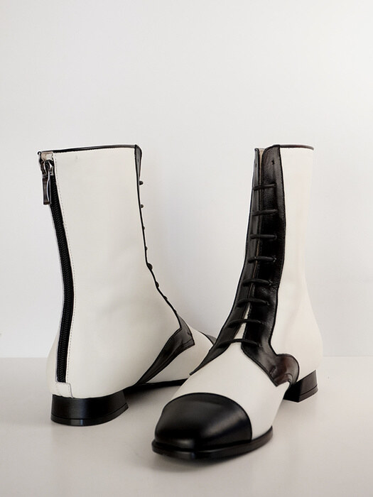 Lace Up B&W Classic  boots 