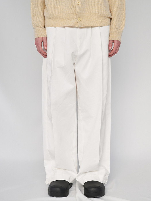 Two button twill cotton pants (White)