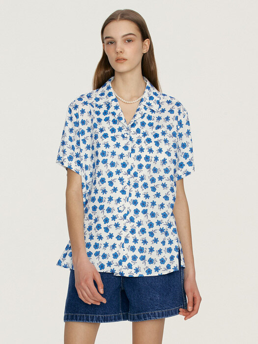 POKAI Notched collar shirt (Blue flower)