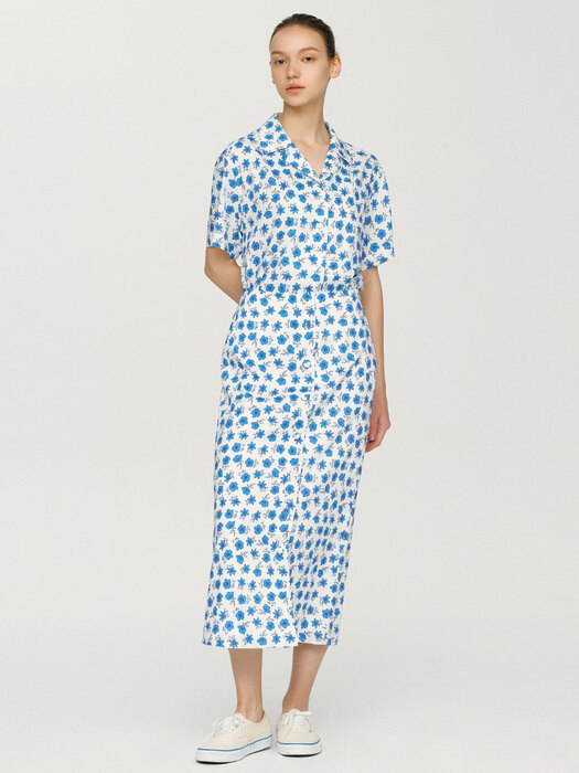 POKAI Notched collar shirt (Blue flower)