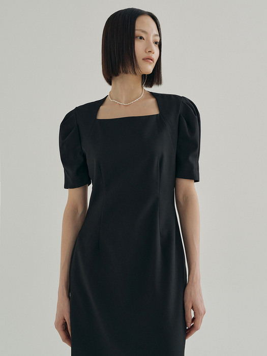 FJD PUFF-SLEEVE SQUARE NECK OPS BLACK
