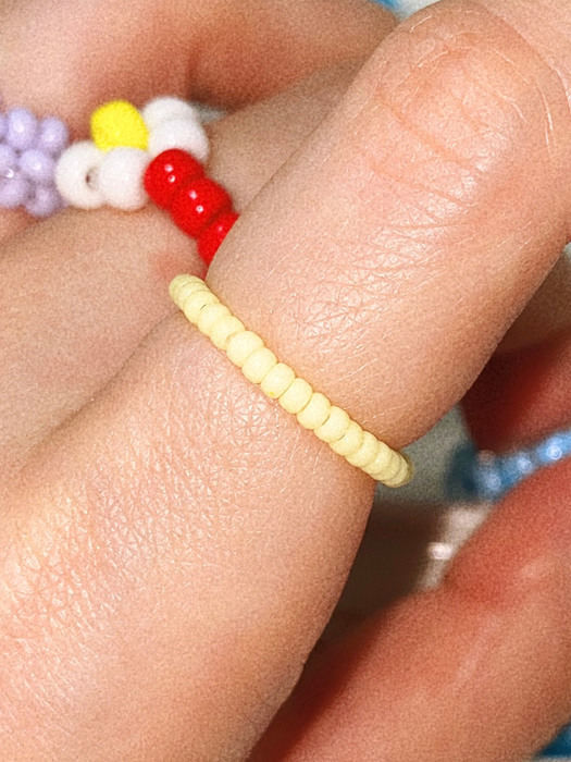 Banila Fine Color Beads Ring 비즈반지