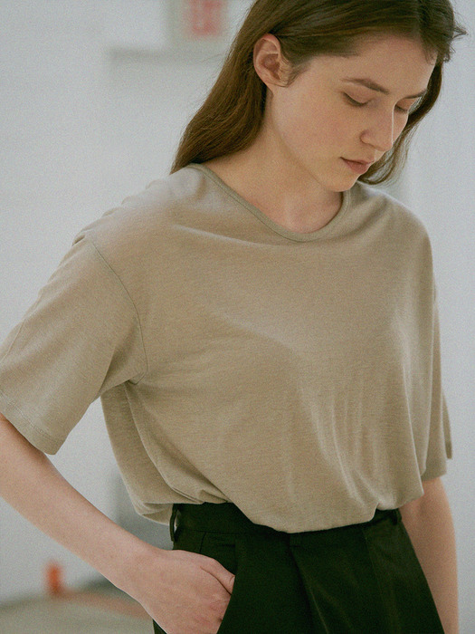 Lena Short Sleeve Wool T-shirt (Khaki Beige)
