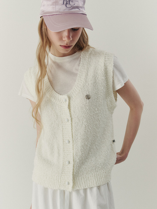 Boucle Knit Vest [IVORY]