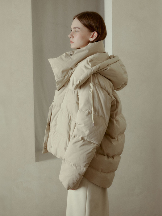 LE MUSEE_BAZEL Reversible Goose Down Puffer Jumper_Soft Beige