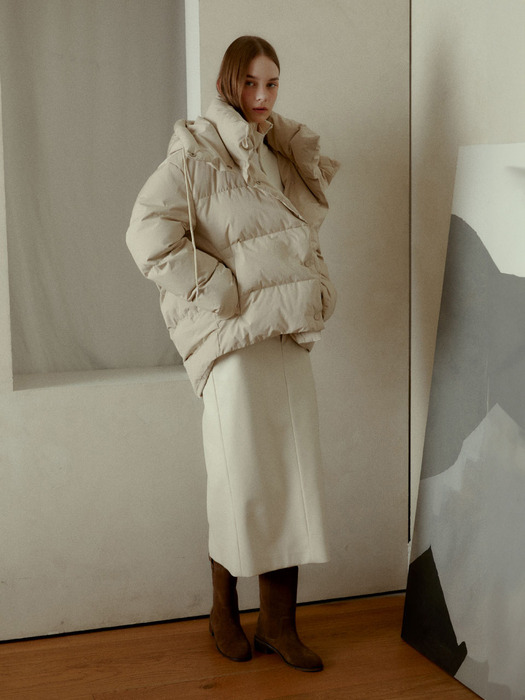 LE MUSEE_BAZEL Reversible Goose Down Puffer Jumper_Soft Beige