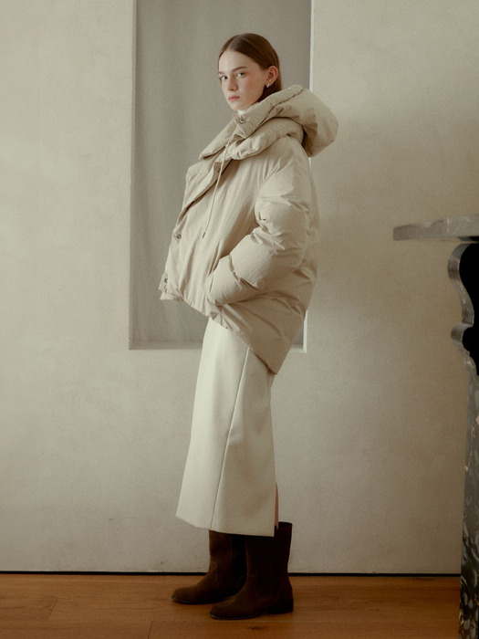 LE MUSEE_BAZEL Reversible Goose Down Puffer Jumper_Soft Beige