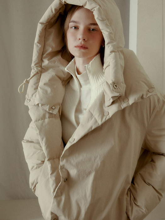 LE MUSEE_BAZEL Reversible Goose Down Puffer Jumper_Soft Beige