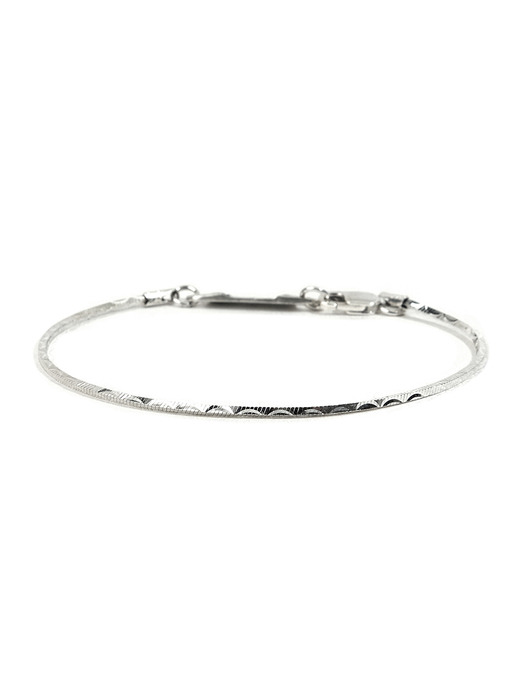 TRIANGLE SNAKE CHAIN BRACELET