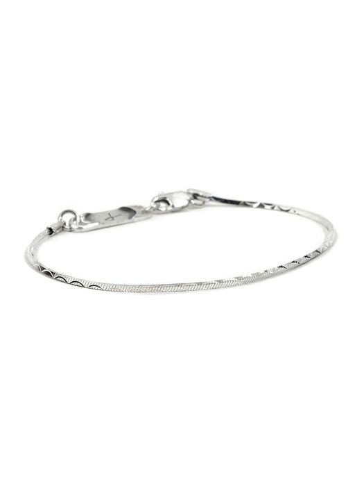 TRIANGLE SNAKE CHAIN BRACELET