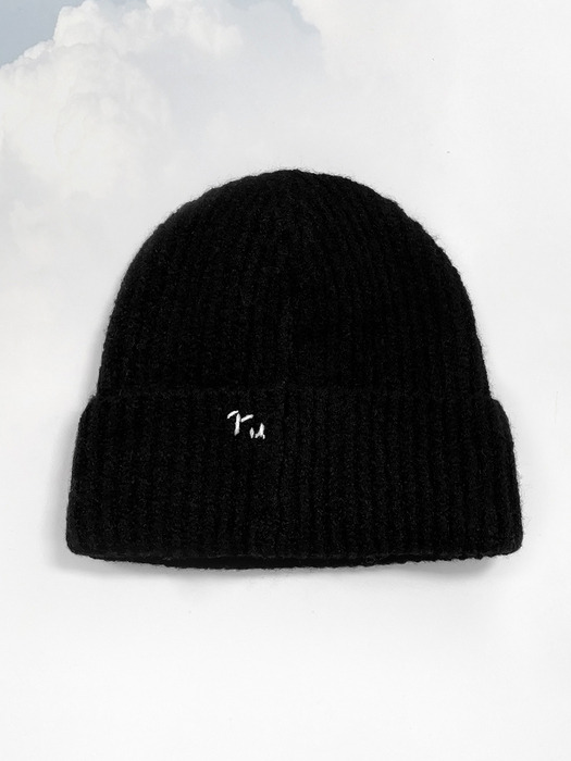 Hand Stitched Beanie_BLACK