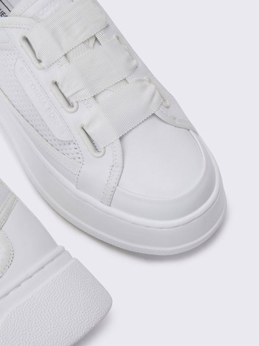 Wide strap sneakers(white)_DG4DS24027WHT