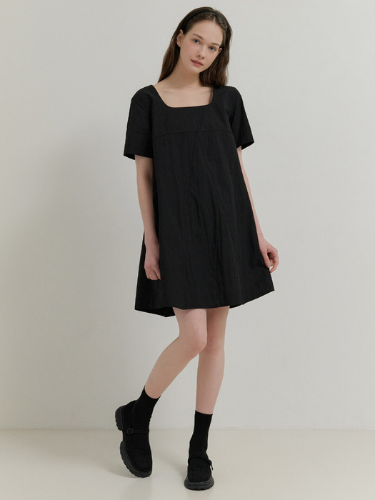 Heart button mini dress (black)