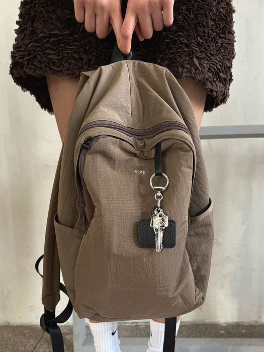 0002 HideSlot Classic Backpack _Mocha