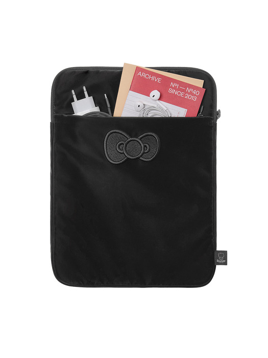 Haze Tablet Pouch 13 inch Hello Kitty Black