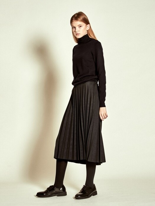 Suede Pleats Skirt_ D/Grey