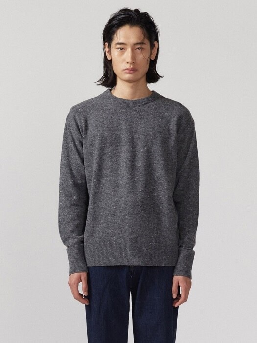 pullover round knit in grey