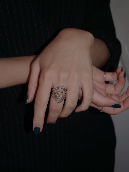 SHAPE OF WATER timeless ring I