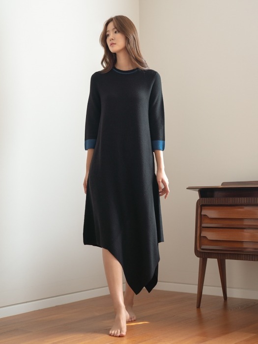 Unbalanced Knit Dress - BLACK