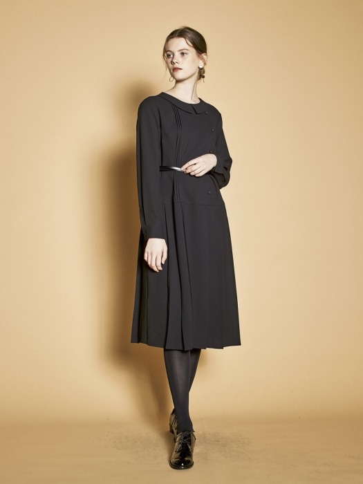 Classic Pleats Pintuck Midi Dress_Black