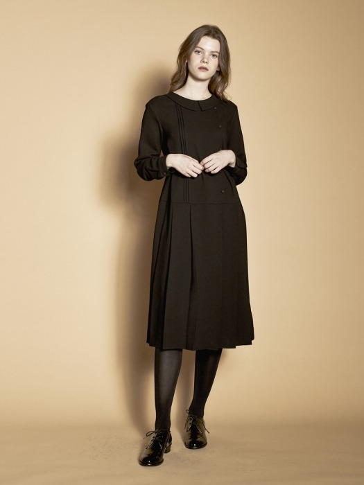 Classic Pleats Pintuck Midi Dress_Black