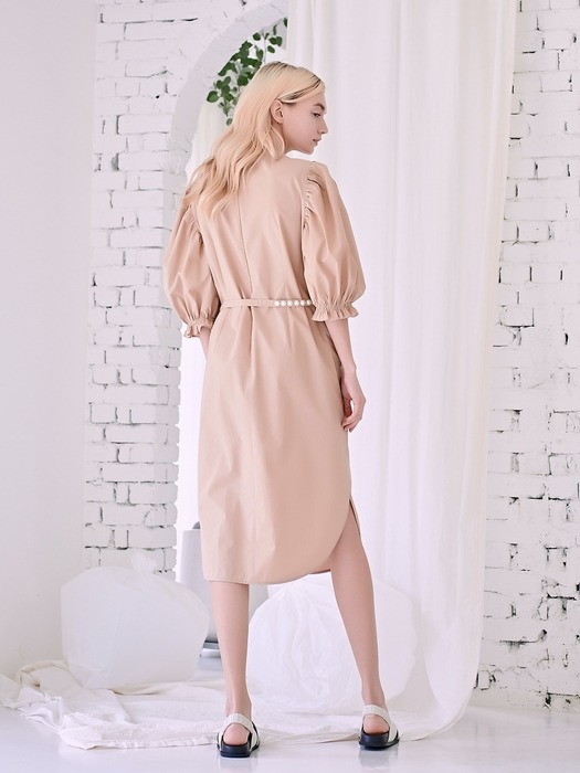 BALLOON SLEEVE PEARL BELTED DRESS