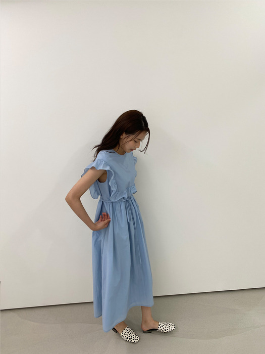 SLEEVELESS RUFFLE DRESS_BL