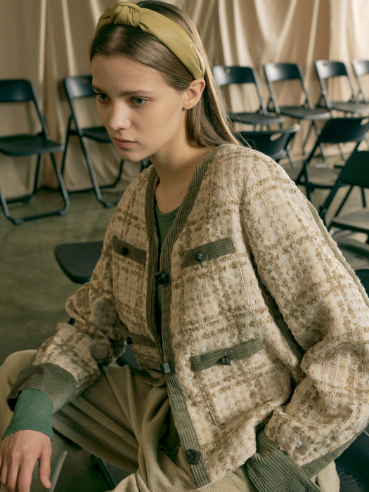 [20F/W UNTACT RUNWAY] Crop tweed jacket _ beige