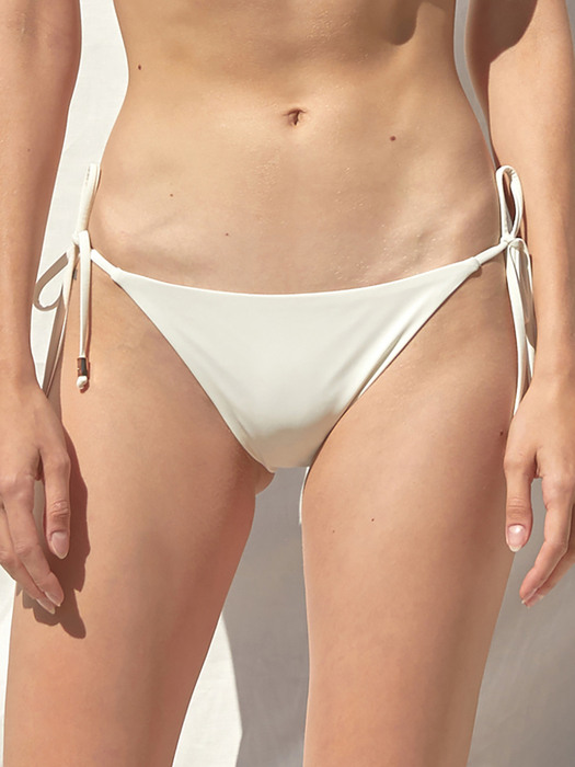 Lyla White Solid Bikini Briefs