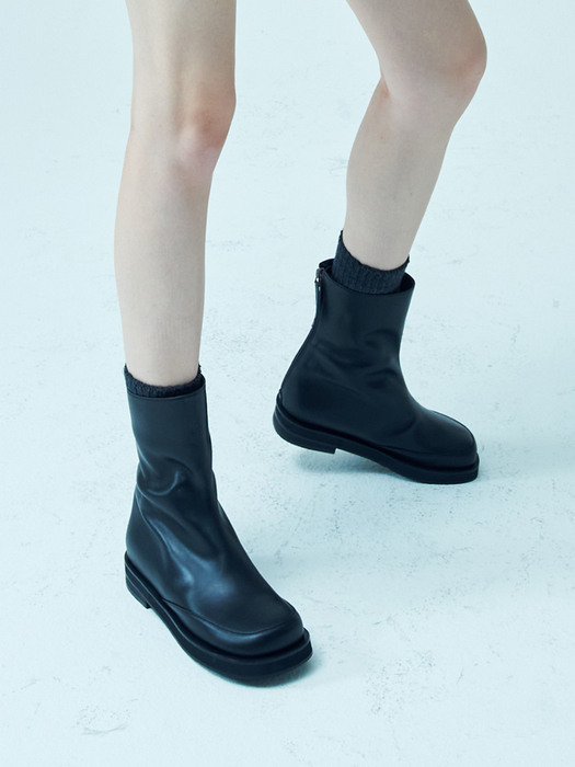 Bony ankle boots (2 COLORS)