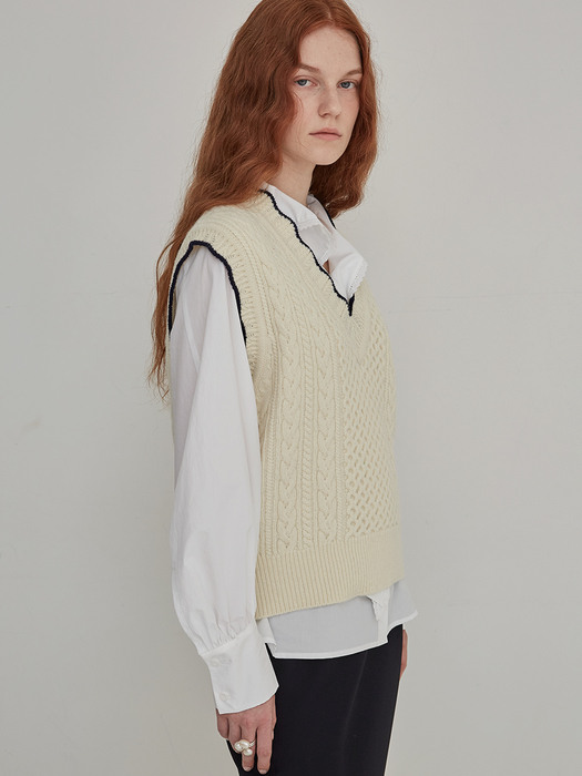 Wave cable knit vest - Ivory