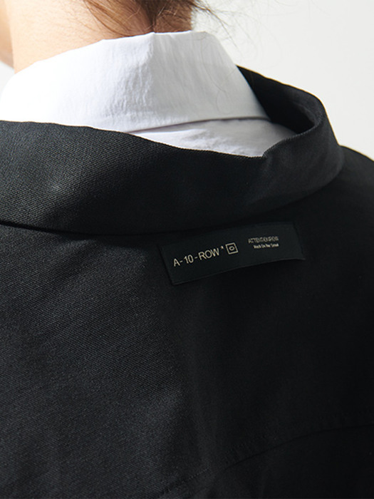  22SS01AW025 헴 컷팅 오버핏 크롭 셔츠 (블랙)