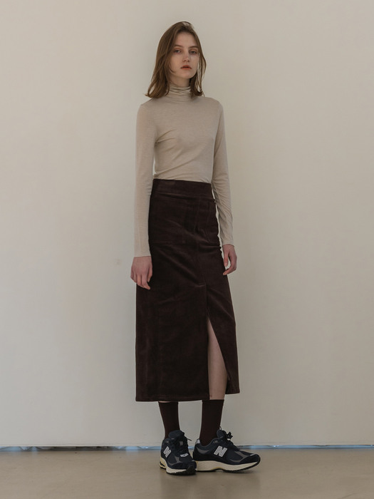 Coduroy Front Slit Pocket Skirt_Deep Brown
