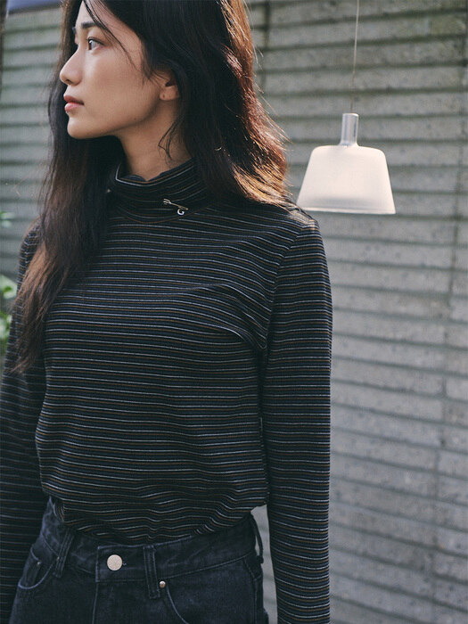 Stripe Pullover_black