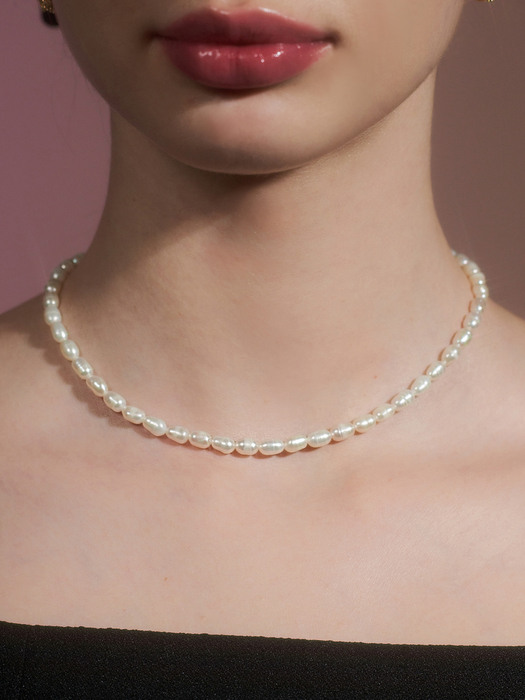 snow heart pearl necklace