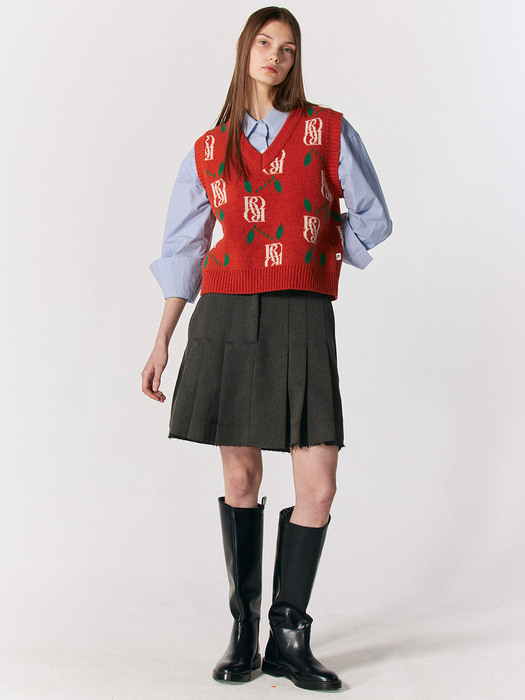 Jacquard V Neck Knit Vest [RED ORANGE]